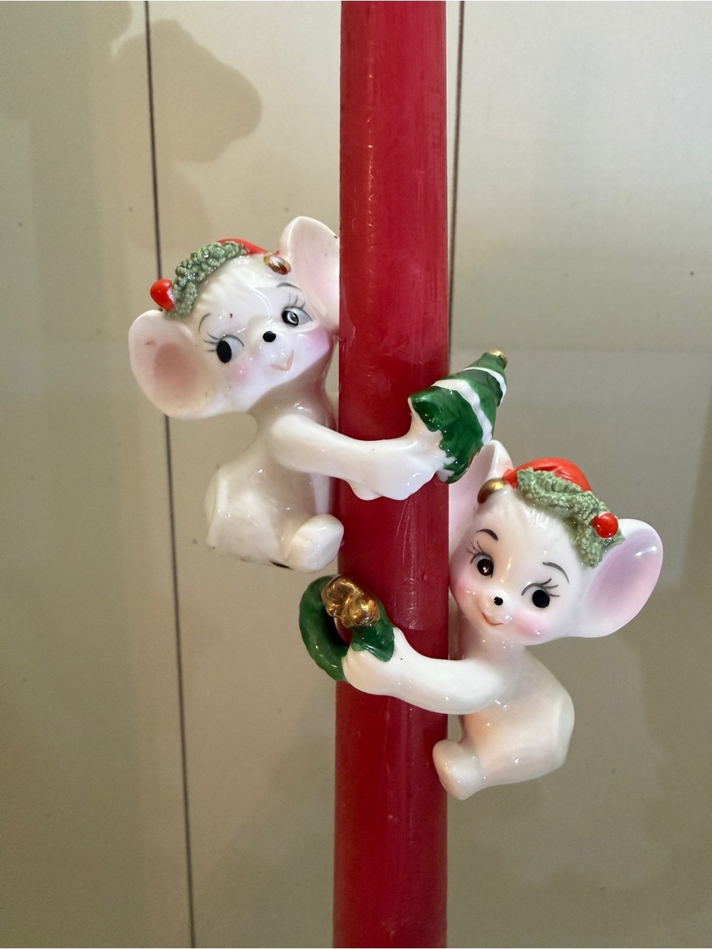 Vintage NAPCO White Ceramic Mice Candle Huggers/Climbers Excellent Condition